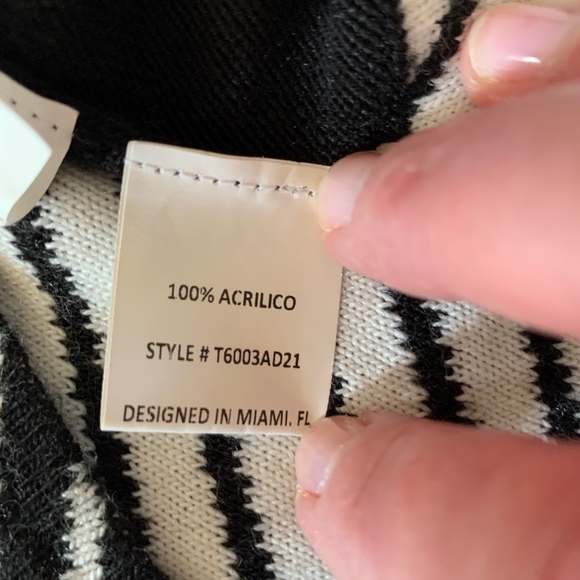 Long Sleeve Sweater Dress NWOT - Picture 5 of 5